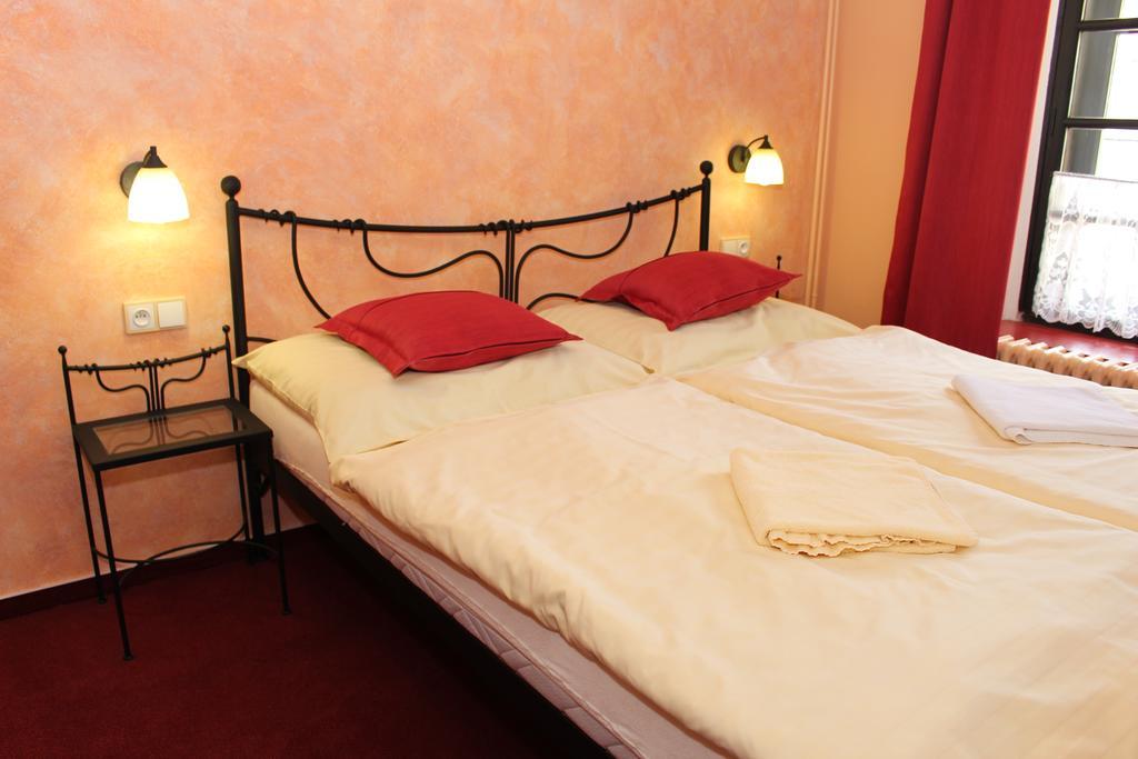 Penzion Kasper Cyklopenzion Jindrichuv Hradec Room photo